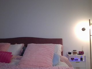 NicoleSarahX Porn Show