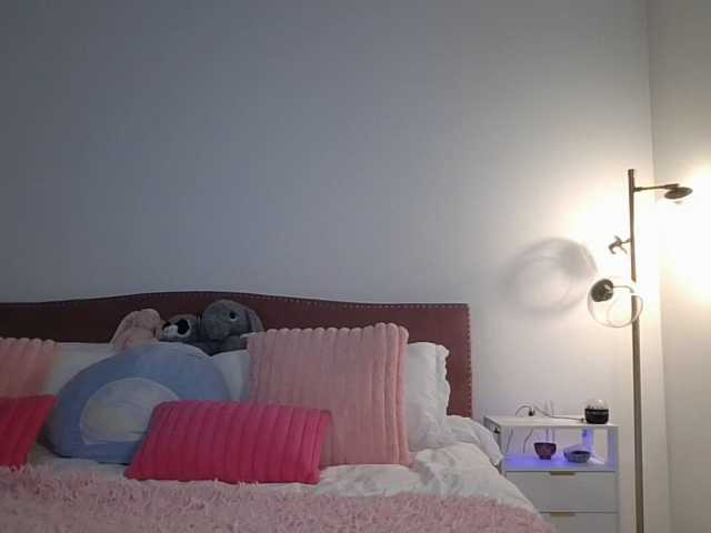 NicoleSarahX