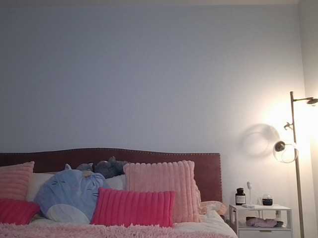 NicoleSarahX