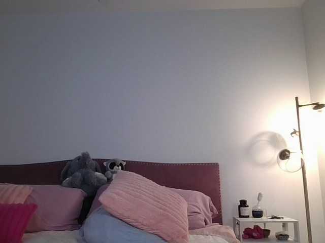 NicoleSarahX