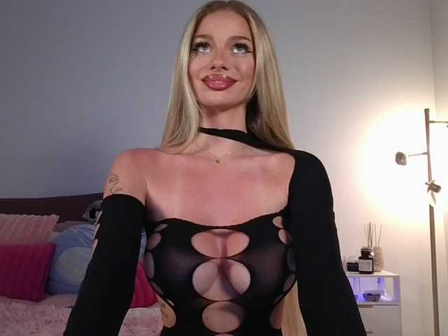 NicoleSarahX