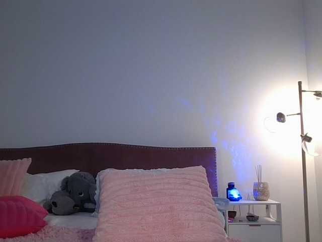 NicoleSarahX live cam on BongaCams