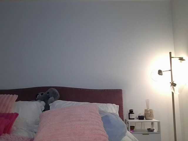 NicoleSarahX live cam on BongaCams