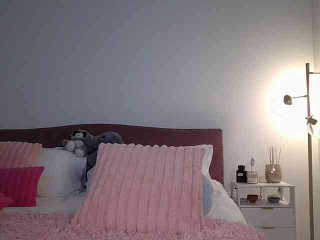 NicoleSarahX