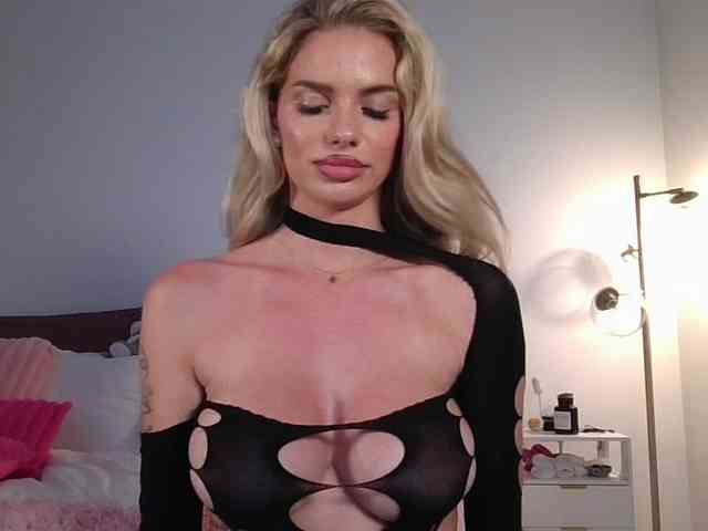 NicoleSarahX