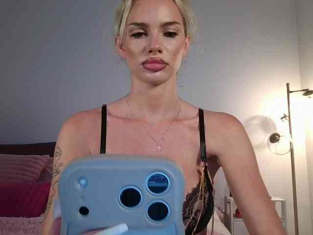 NicoleSarahX NicoleSarahX