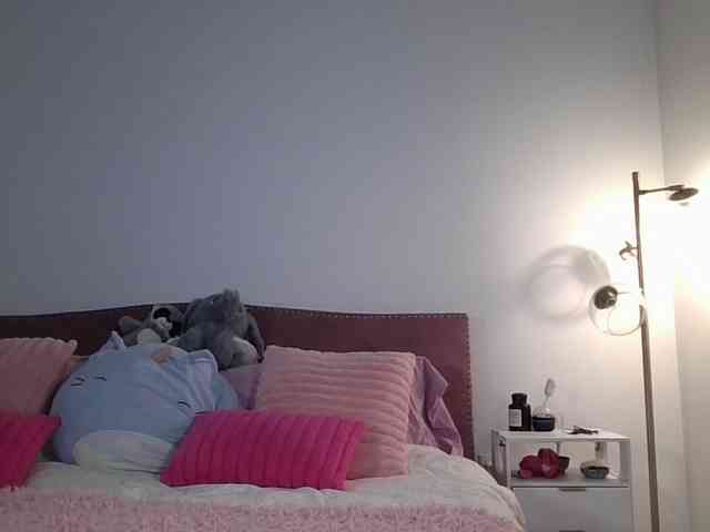 NicoleSarahX
