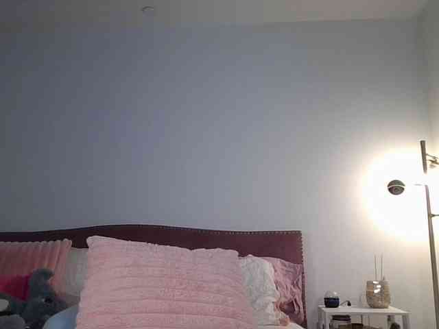 NicoleSarahX webcam