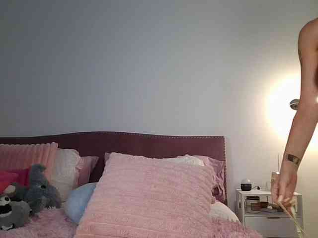 NicoleSarahX