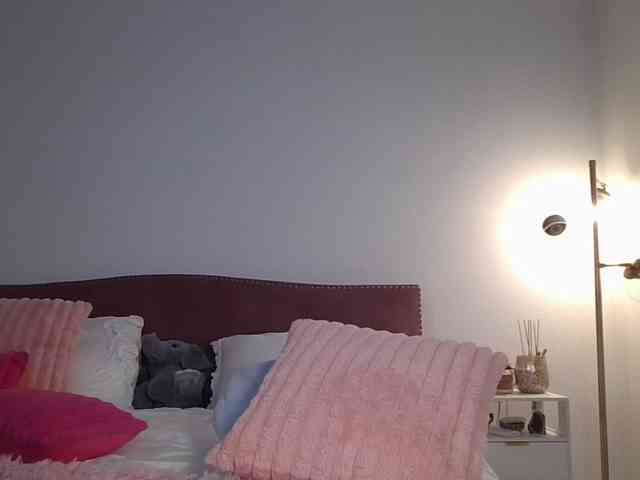 NicoleSarahX