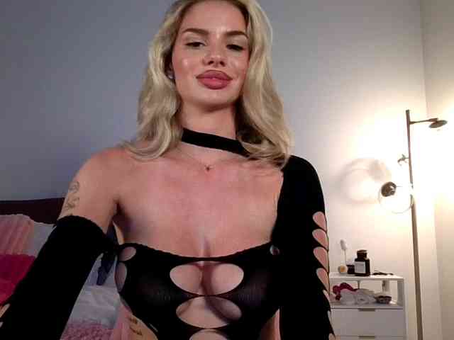 NicoleSarahX