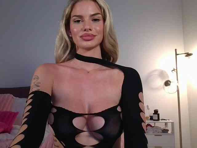 NicoleSarahX