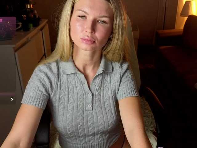 Masha-Masha live cam on BongaCams