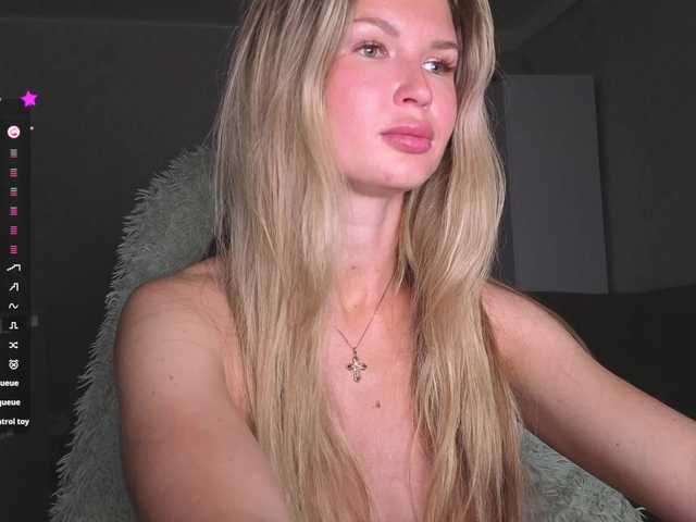 Masha-Masha live cam on BongaCams