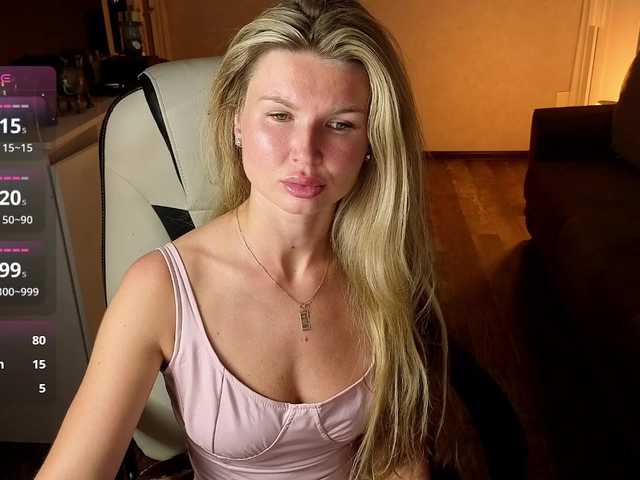 Masha-Masha live cam on BongaCams