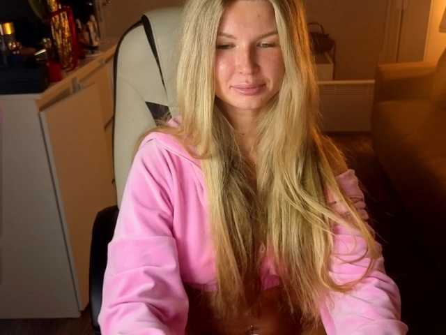 Masha-Masha live cam on BongaCams