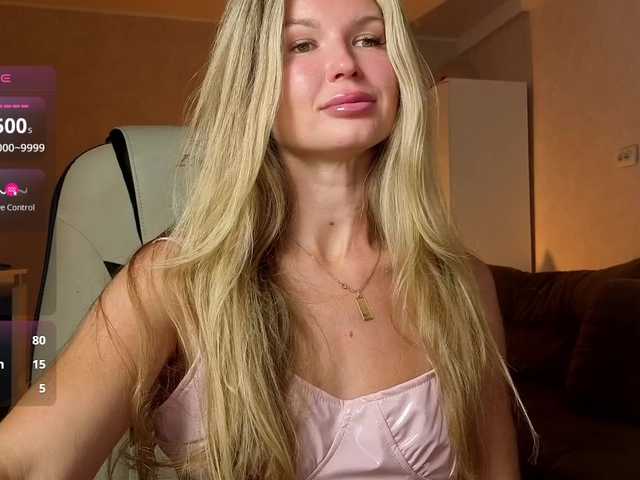 Masha-Masha live cam on BongaCams