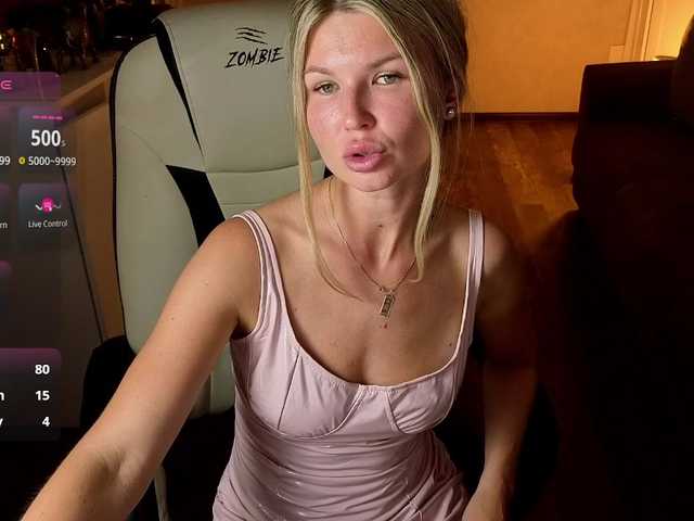 Masha-Masha live cam on BongaCams