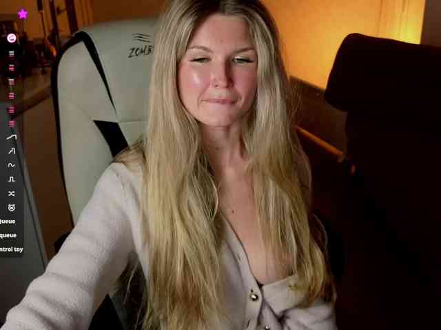 Masha-Masha Live Webcam on BongaCams