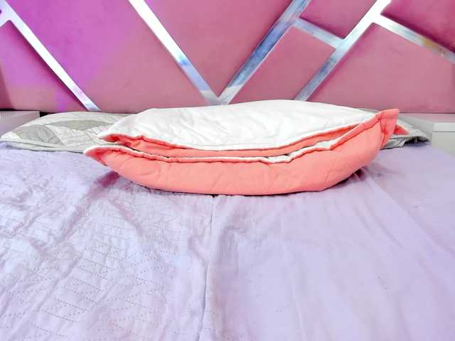 NinnaVous live cam on BongaCams