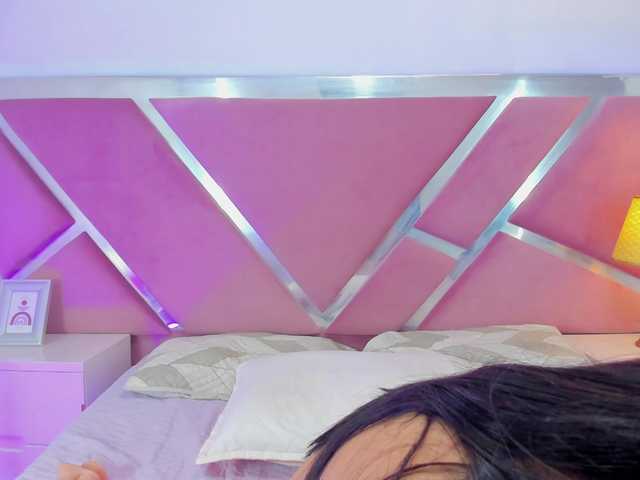 NinnaVous live cam on BongaCams