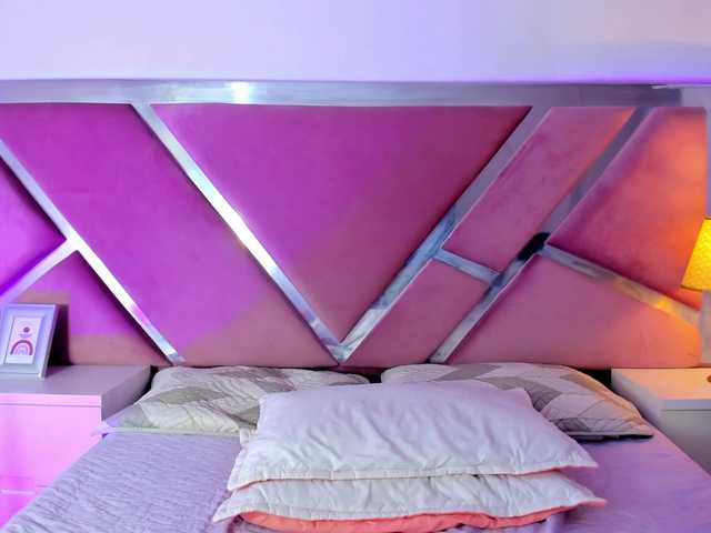 NinnaVous live cam on BongaCams