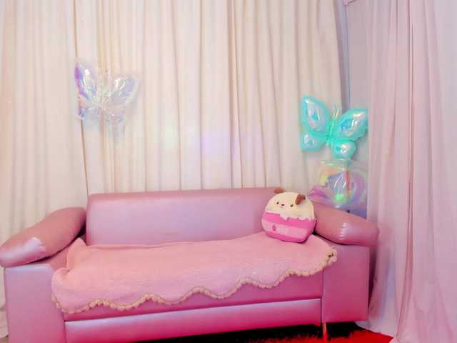 NinnaVous live cam on BongaCams