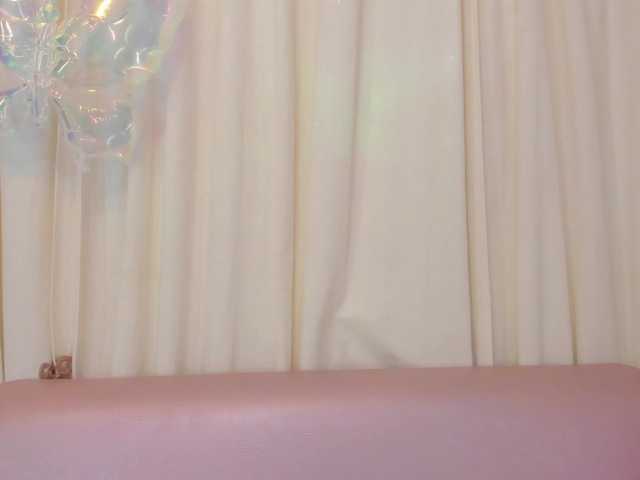 NinnaVous live cam on BongaCams