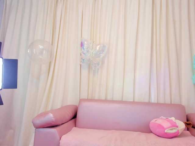 NinnaVous live cam on BongaCams