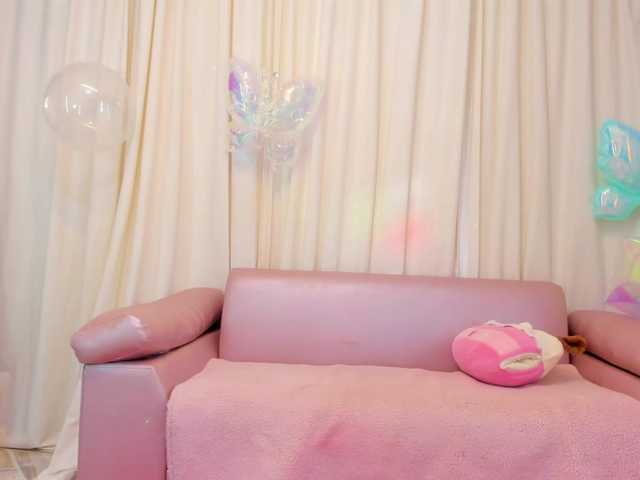 NinnaVous live cam on BongaCams