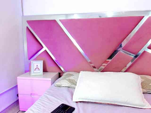 NinnaVous webcam