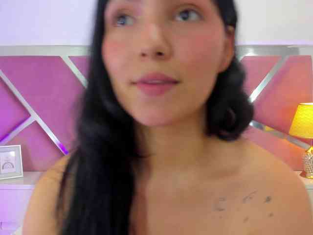 NinnaVous - Girl 