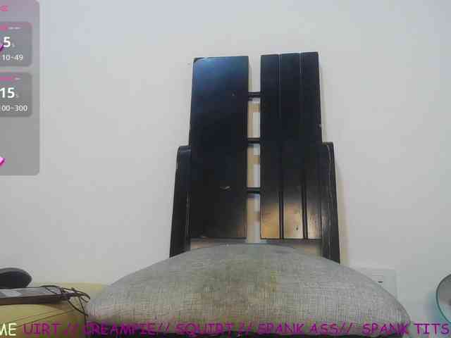 lauraaxVega webcam
