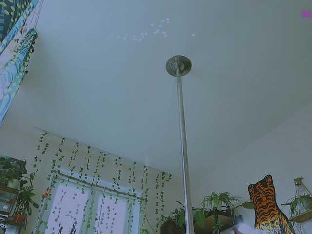DeadButterfly live cam on BongaCams