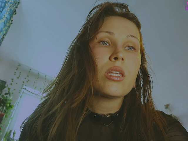 DeadButterfly live cam on BongaCams
