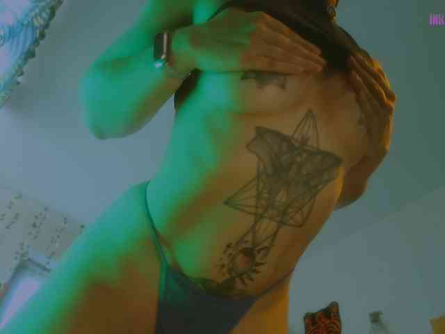 DeadButterfly DeadButterfly