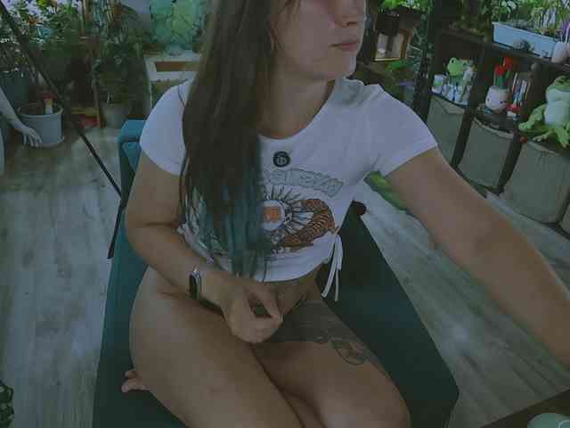 InkButtercup webcam