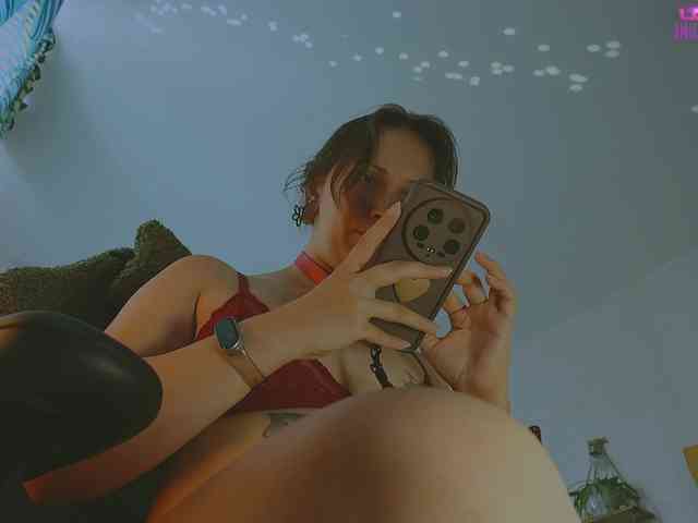 InkButtercup webcam