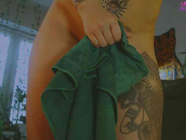 InkButtercup webcam