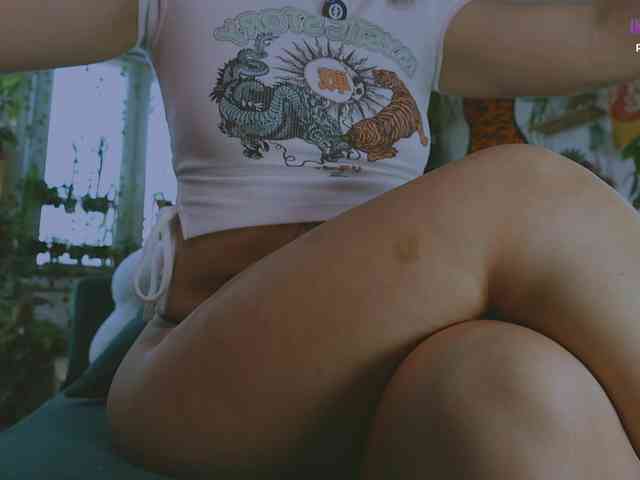 InkButtercup webcam