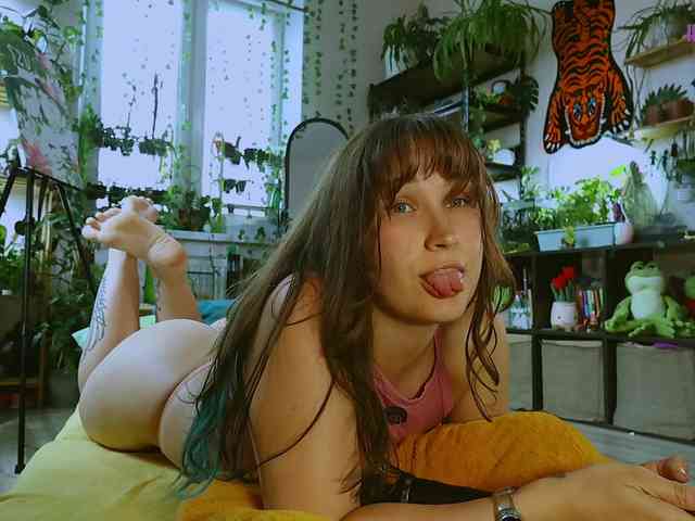InkButtercup webcam