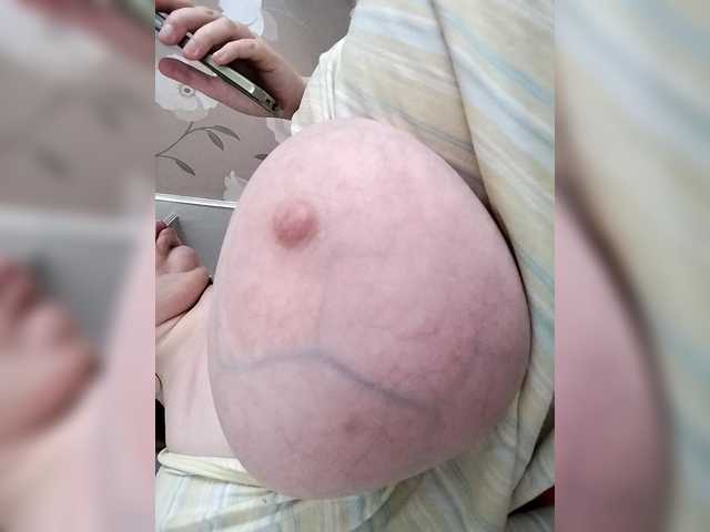 Funny331's BongaCams show and profile