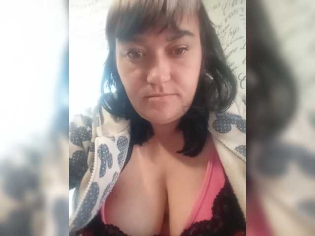 HollyLaBerry, en vivo ahora en BongaCams