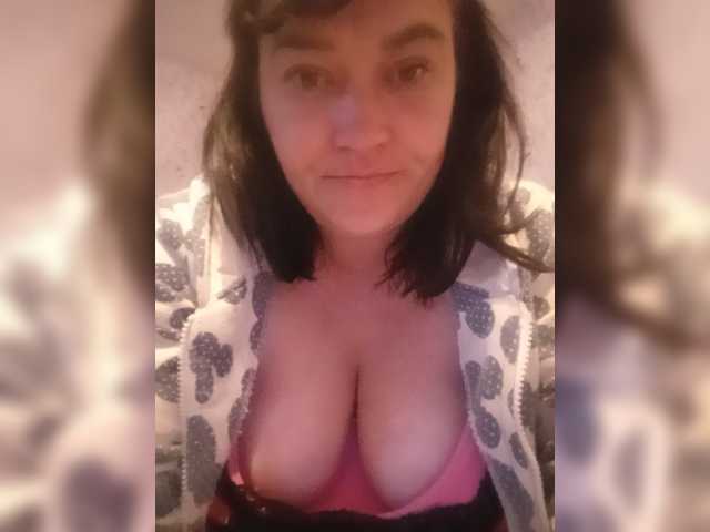 HollyLaBerry live cam preview