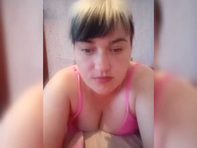 HollyLaBerry live cam on BongaCams