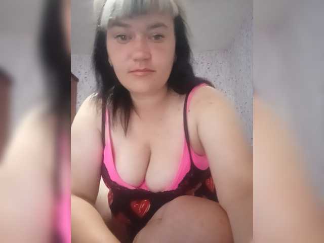 HollyLaBerry live cam on BongaCams