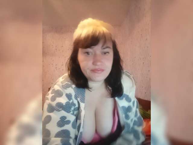 HollyLaBerry live cam on BongaCams
