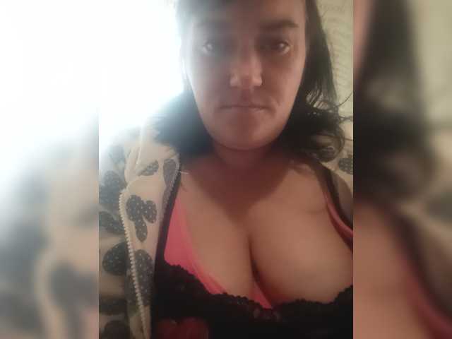 HollyLaBerry, en vivo ahora en BongaCams