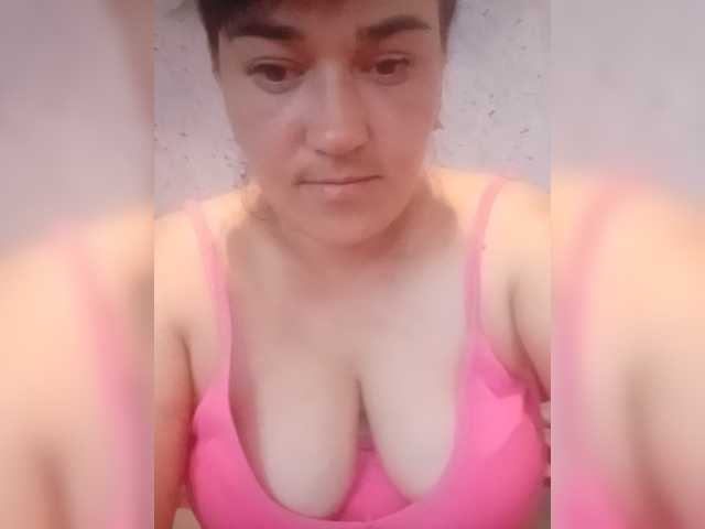 HollyLaBerry live cam on BongaCams