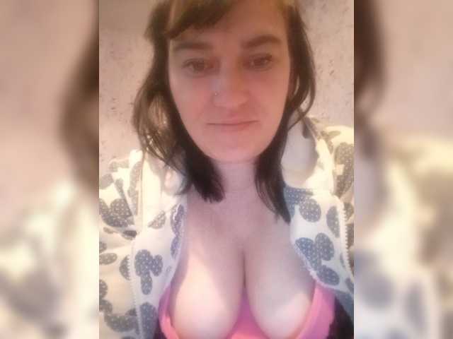 HollyLaBerry, en vivo ahora en BongaCams
